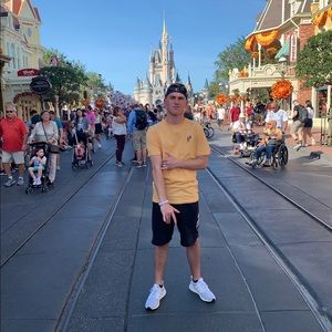 Meet your Posher, Jordan